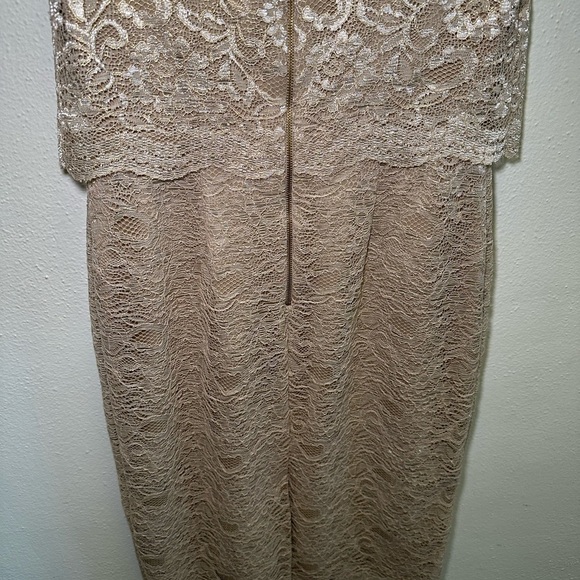 Betsey Johnson VINTAGE Gold Lace Dress Size 2 - Picture 7 of 10